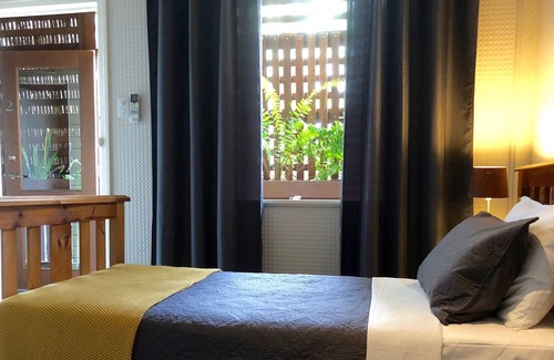 Urangan Apartment | Five 3 Five - The Beachside Barracks