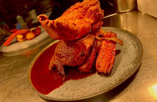 Lechlade Hotel | Five Alls