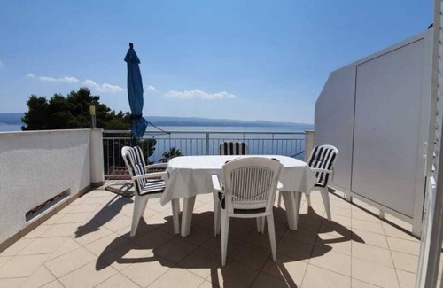 Ruskamen House | Five bedroom house second line to the gorgeous natural pebble beach in Ruskamen!