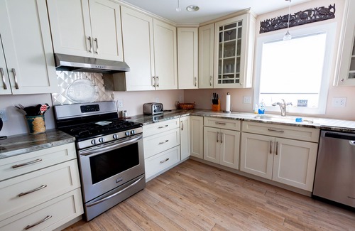 Lewes House | Five-bedroom Lewes Beach House Adjacent to Cape Henlopen