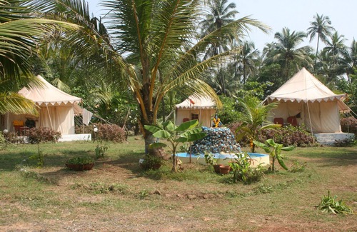 Anjuna RV Rental | Five Five Restaurant and Guest Tent- Glamping