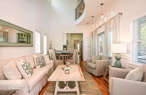 Seaside Cottage | Five Porches and Private Deck, Seaside, Fl + 2 Adult Bikes!