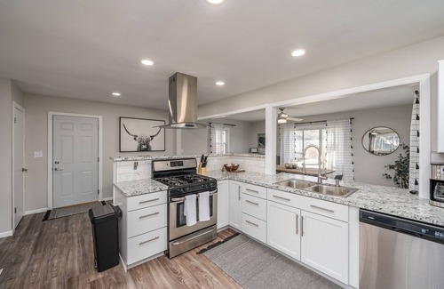 Sioux Falls House | Five Star Flip- Bright & Renovated 3BR/2BA