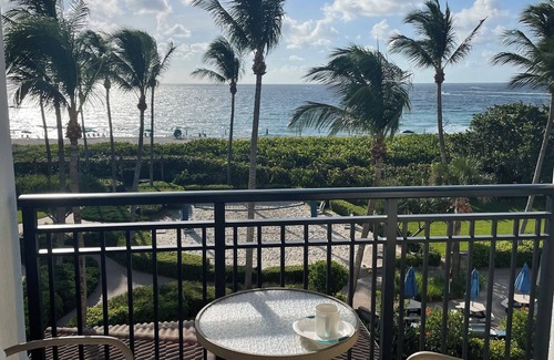 Palm Beach Shores Resort | Five Star Oceanfront Resort, Palm Beach Shores Fl