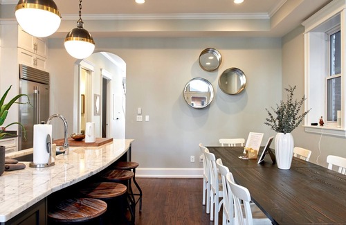 Noble Square House | FIVE STAR Single Family in Heart Of Chicago! Super clean, Great Neighborhood