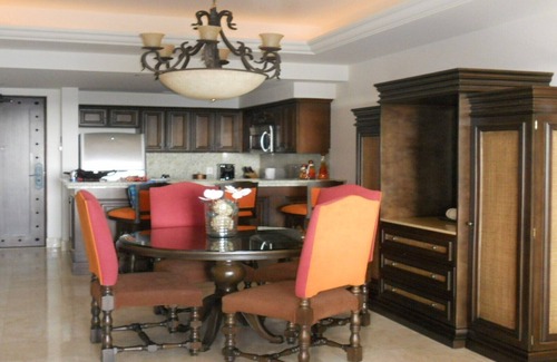 Marina Condo | Fixed location Amazing Oceanfront Condo for Spring Break April 1 to April 8 2023
