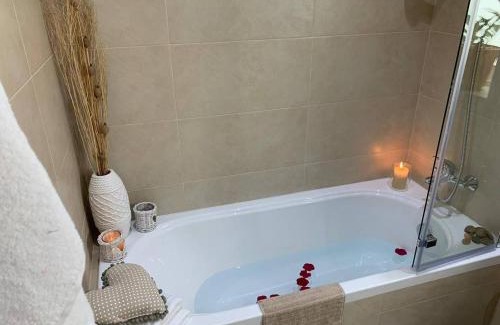 Mellieha Apartment | Fl 1 Ta'lonza Luxury With Hot Tub By Homely