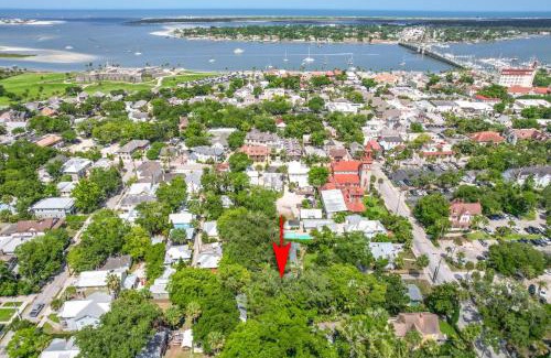 Downtown Historic District House | Flagler Cottage - 1 Block to Historic District
