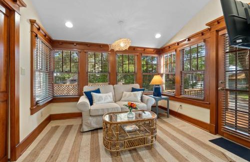 Downtown Historic District House | Flagler Cottage - 1 Block to Historic District