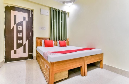 Patna Hotel | Flagship 83008 Sneh Inn