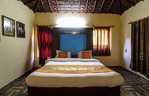 Ramnagar Hotel | Flagship Corbett Tiger Huts