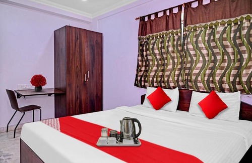 New Town Hotel | Flagship Happy Stay