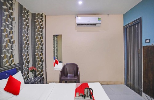 Delhi Hotel | Flagship Hotel Plaza Near Gokulpuri Metro Station