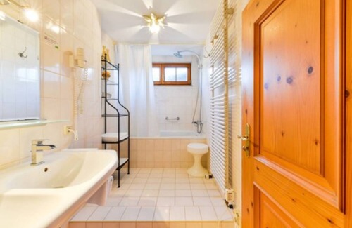 Bad Urach Hotel | Flair Hotel Vier Jahreszeiten