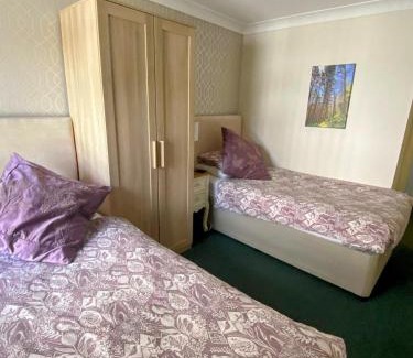 Cardigan Hotel | Flambards Hotel