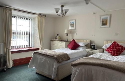 Cardigan Hotel | Flambards Hotel