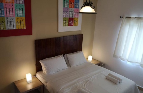 Kololi Hotel | Flame Tree