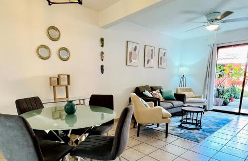 Coco Apartment | Flamenco Rosa