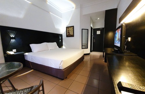Ampang Hotel | Flamingo Hotel by The Lake
