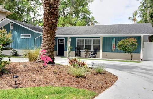 North Forest Beach House | Flamingo House! - Close 2 Beach - Private Yard - Pool - Hot-tub & Putting Green