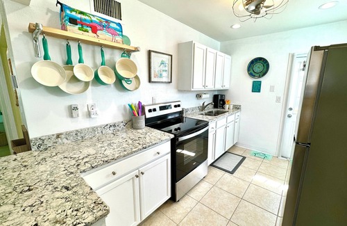 Ormond-by-the-Sea House | Flamingo Key Beachside Bungalow, Stroll to the Beach! Dogs are welcome here 🐶