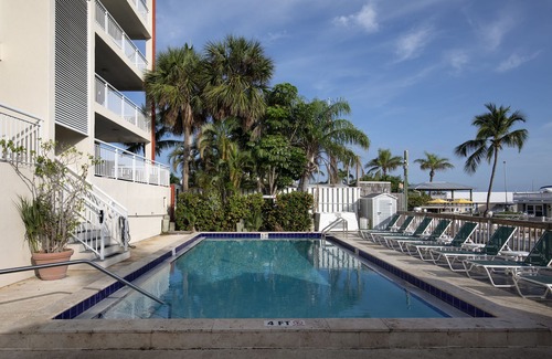 Meadows Condo | Flamingo Retreat-waterfront 2BR 2BA condo w/pool & boat slip