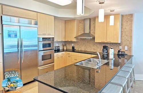 Orange Beach East Condo | Flash Sale. Caribe D1108. Sleeps 10