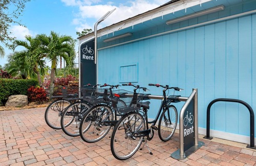 West Kissimmee Condo | FLASH SALE! Family-Friendly Condo Minutes from Theme Parks w/ Resort Waterpark & Mini Golf