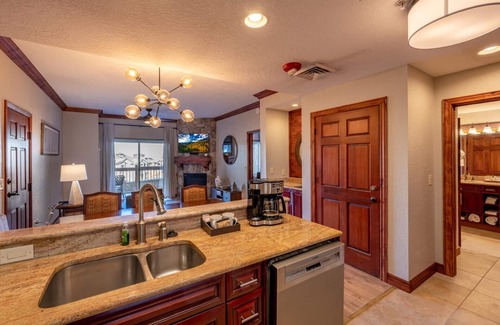 Park City Condo | *Flash Sale* Only 90 Days ’Til Christmas – Book Your Park City Vacation to Save + Free Skis