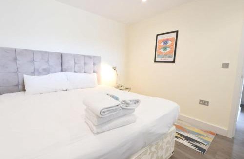 Bristol City Centre Apartment | Flat 14 Southey House