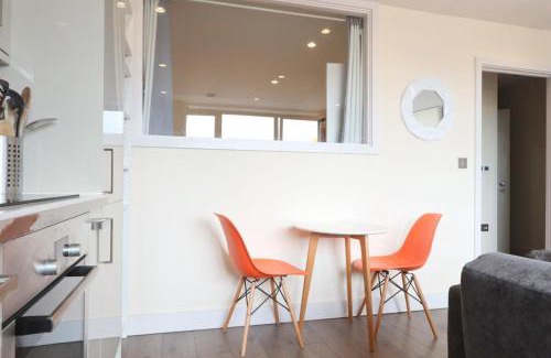 Bristol City Centre Apartment | Flat 14 Southey House