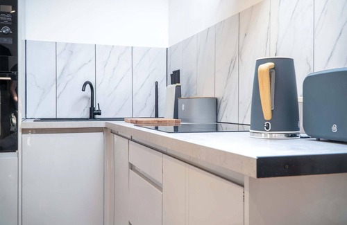Tenby Cottage | Flat 2 - 1 Bedroom Apartment - Tenby