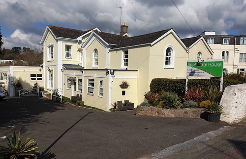 Torquay Apartment | Flat 4 - Appletorre House Holiday Flats