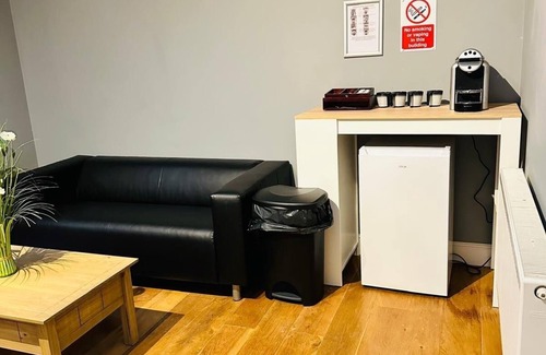 Nottingham City Centre Apartment | Flat 6 Character Apartment