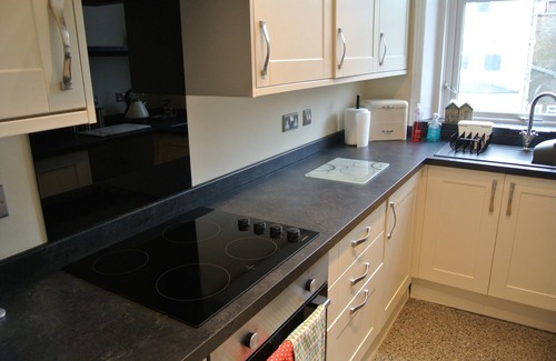 Bridlington Old Town Apartment | Flat 6 Penthouse apartment with stunning views sleeps 2