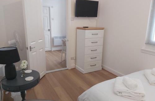 Portsmouth Apartment | Flat 7 - Newly Renovated