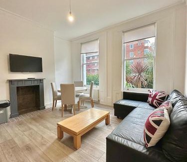 Stockwell Apartment | Flat B Stockwell
