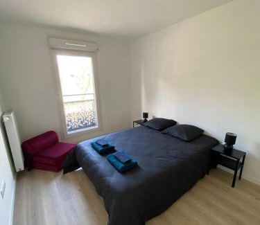Bobigny Apartment | Flat Bobigny near Paris 1 min from the metro