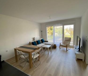 Bobigny Apartment | Flat Bobigny near Paris 1 min from the metro