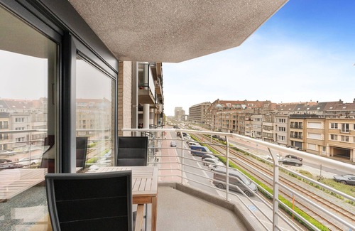 Blankenberge Apartment | Flat by the Sea in Knokke