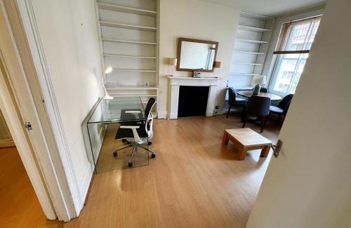 Stockwell Apartment | Flat C Stockwell