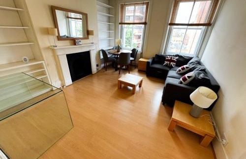Stockwell Apartment | Flat D stockwell
