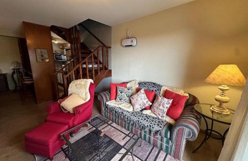 Alto do Capivari Hotel | Flat for 6 people at Home Green Home