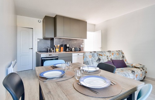 Saint-Hilaire-de-Riez Apartment | Flat for 4- Balcony- Becs beach
