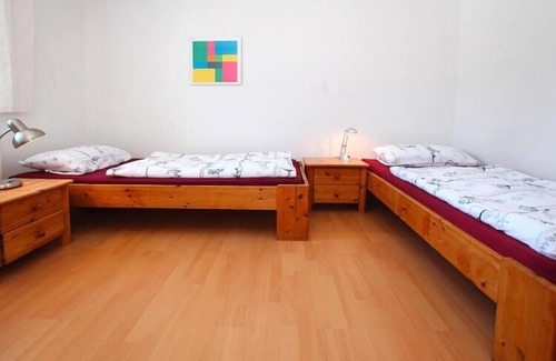 Muritz Apartment | Flat in Klocksin with a garden