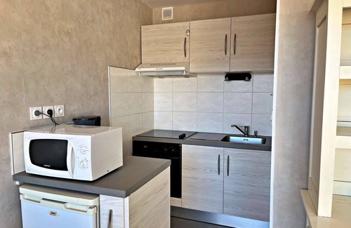Marseillan Plage Apartment | Flat in the center of Marseillan plage