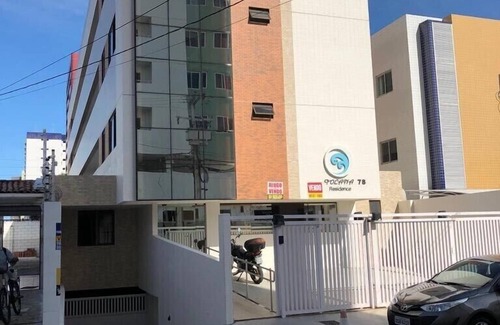 Jardim Rosas Apartment | Flat of the Moon