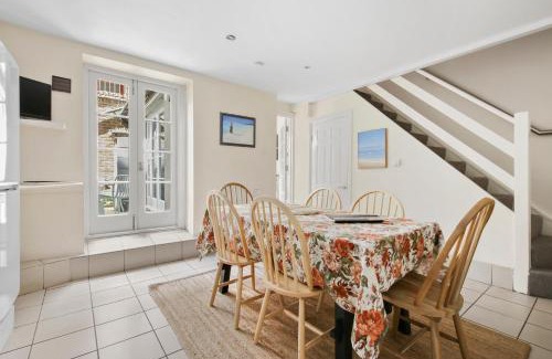 Haggerston Apartment | Flat on Broadway Market with Patio