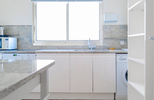 Les Sables d'Olonne Apartment | Flat overlooking the Bay of Les Sables sleeps 5