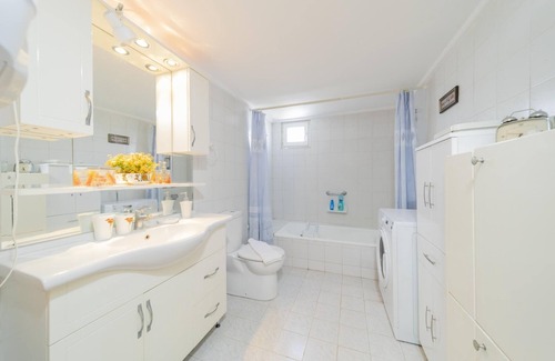 Lara Apartment | Flat w Balcony Fireplace 5 min to Beach in Antalya